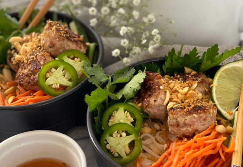 Moo shu bowls