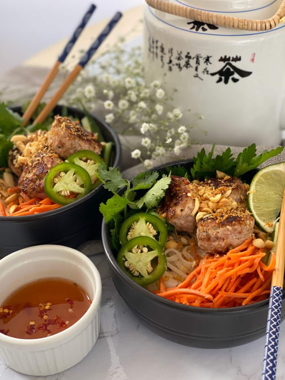 Moo shu bowls